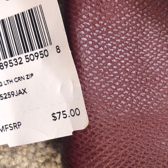 Coach wristlet - Picture 3 of 5